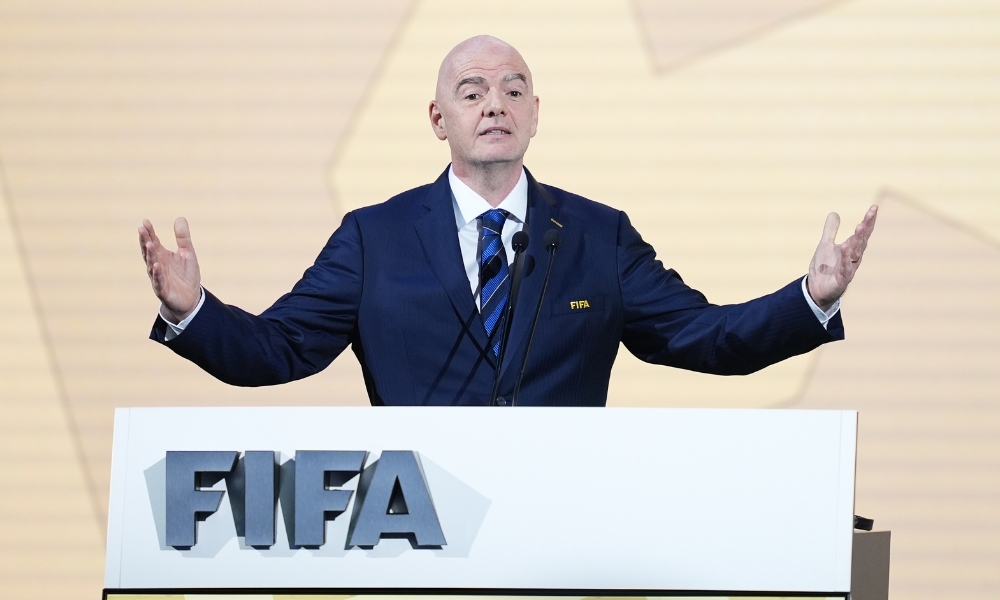 随着新春佳